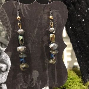 Natural-goth mine Earrings